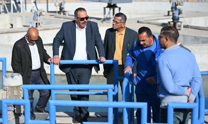 نجاح أول تجربة لتحويل منظومة الكلور في محطات مياه القناة إلى «السائل»