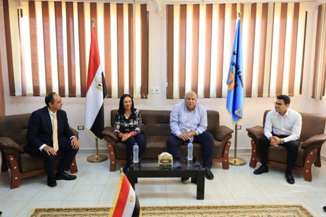 وزيرة التضامن ومحافظ مطروح يزوران مركز العزيمة لعلاج الإدمان