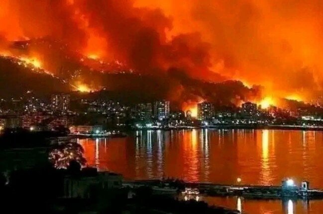 ماذا يحدث في الجزائر؟.. 1460 حريقًا يشعلون حالة الطوارئ