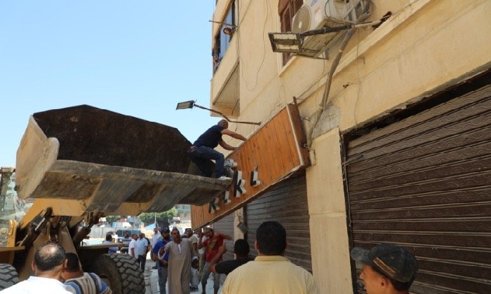 محافظ القاهرة يقرر سحب الشقق المحولة لمحال تجارية بالمخالفة في مساكن أطلس بالمقطم