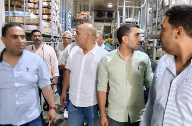 ضبط 2 طن أسماك وكبدة غير صالحة للاستهلاك الآدمي داخل ثلاجة تخزين ببنها