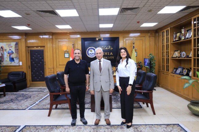 شراكة إقليمية واعدة بين «جامعة المنيا» و« اللوتس» لتعزيز جودة التعليم الطبي والبحث العلمي