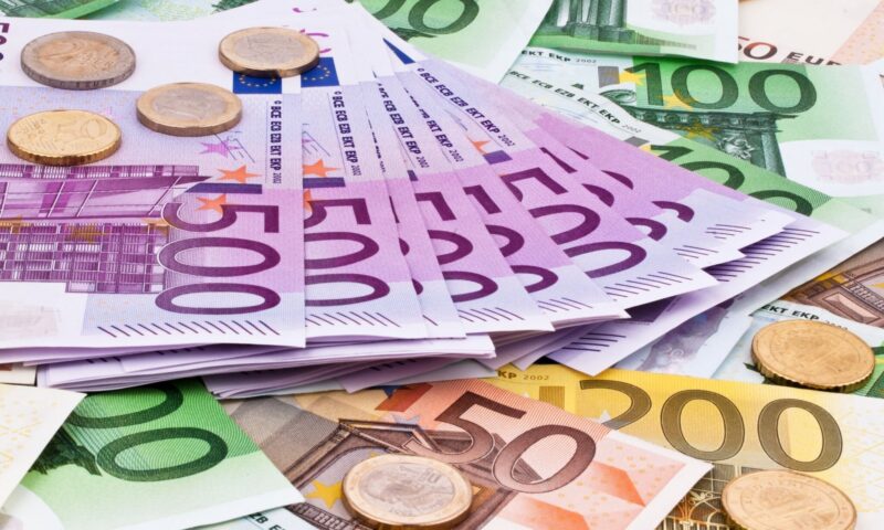 سعر اليورو اليوم الخميس 2 يوليو 2026 في مصر.. استقرار عند 56 جنيهًا بالبنوك