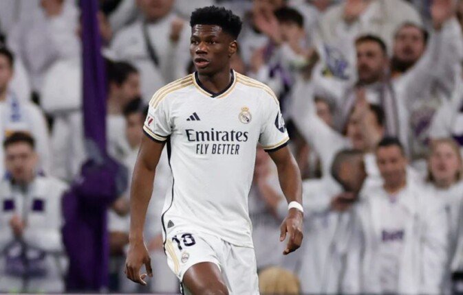 فابريزيو رومانو: ريال مدريد يتوصل لاتفاق نهائي لتجديد عقد تشواميني حتى 2031