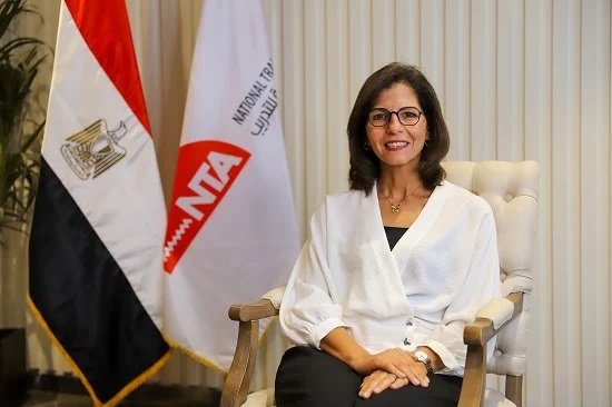 الرئيس السيسي يجدد تعيين الدكتورة سلافة جويلى مديرًا تنفيذيًا للأكاديمية الوطنية للتدريب