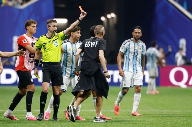 مدرب حراس منتخب مصر يكشف كواليس انفعاله في مواجهة الأرجنتين بكأس العالم