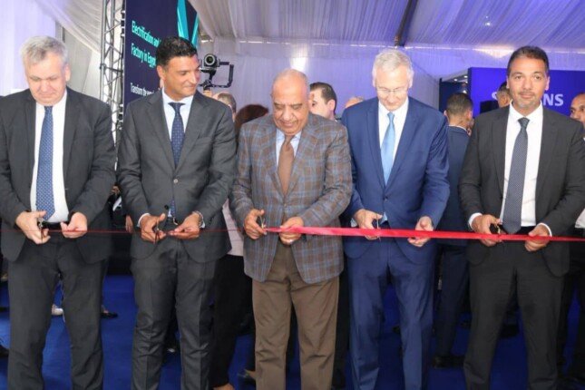 وزير الكهرباء: افتتاح مصنع سيمنس يخدم السوق المحلية ويعزز تصدير المنتجات للشرق الأوسط