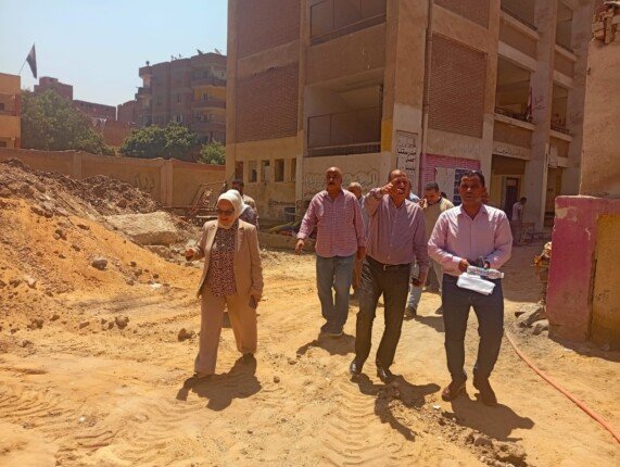 مدير تعليم القاهرة تتفقد مشروعات الأبنية التعليمية في البساتين