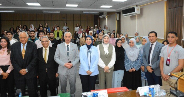 جامعة أسيوط تطلق الموسم السابع لنموذج محاكاة البورصة المصرية لتنمية مهارات الطلاب لسوق العمل