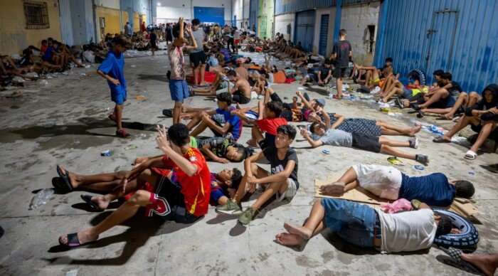 إسبانيا: 50 ألف مهاجر يعبرون إلى سبتة.. بينهم 7 آلاف قاصر ونصفهم يعودون طوعًا إلى المغرب