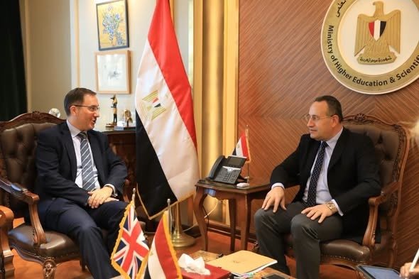 وزير التعليم العالي يبحث تعزيز التعاون مع بريطانيا ودعم الابتكار داخل الجامعات المصرية