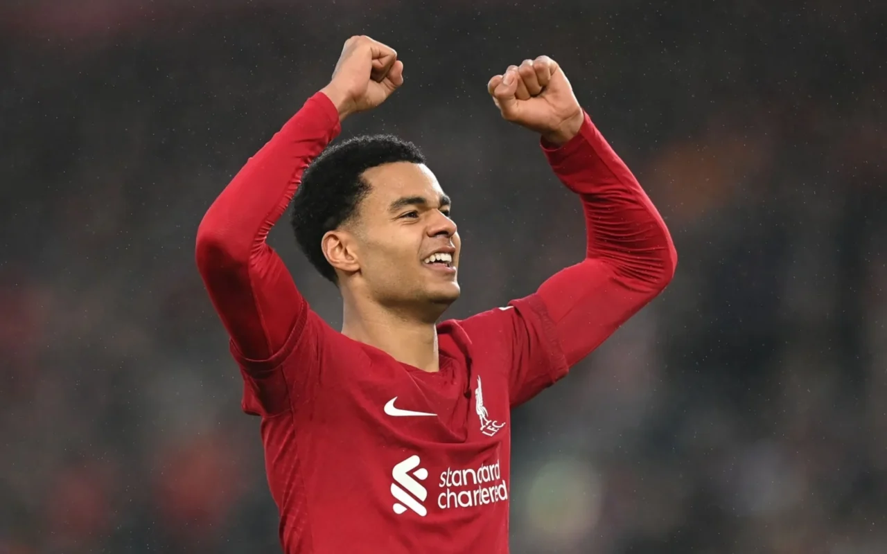 ليفربول يغلق الباب أمام توتنهام ويتمسك باستمرار كودي جاكبو