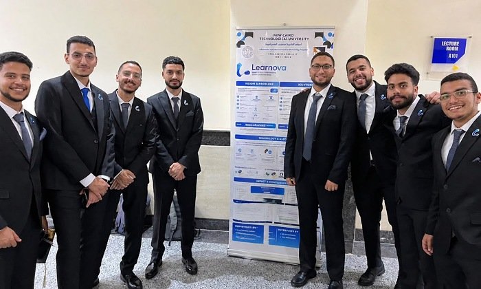 منصة تعليمية ذكية بالذكاء الاصطناعي لدعم التعلم الرقمي بجامعة القاهرة التكنولوجية