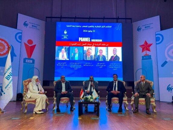 رئيس جامعة بنها الأهلية: ملتقى التوظيف الأول يعزز الشراكة مع الصناعة ويربط التعليم باحتياجات سوق العمل