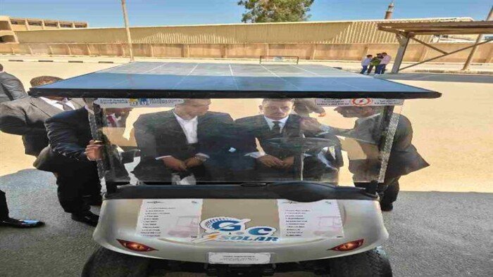 طلاب جامعة الدلتا التكنولوجية يطلقون سيارة جولف بالطاقة الشمسية في المنوفية