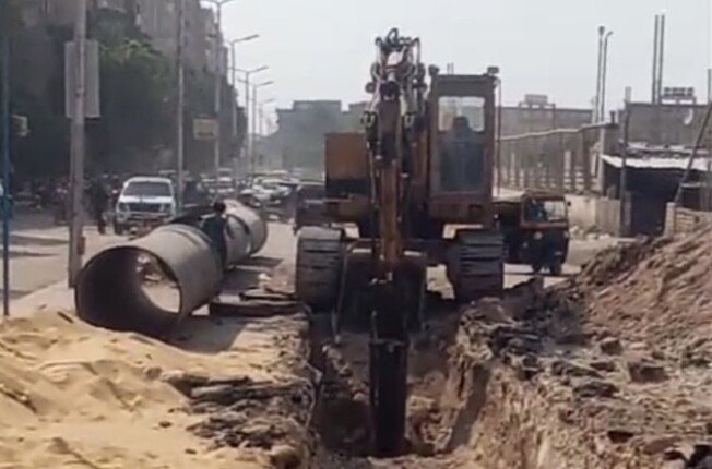 بدء المرحلة الأخيرة لإحلال خط مياه الشرب تمهيدا لرصف شارع عزبة الوالدة العمومي بحلوان