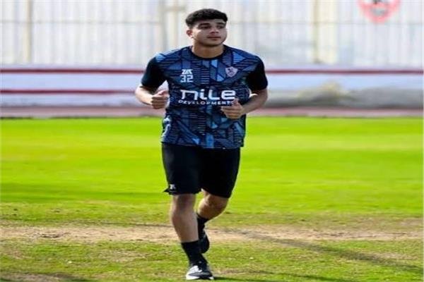 الزمالك يجدد عقد مدافع الفريق الصاعد