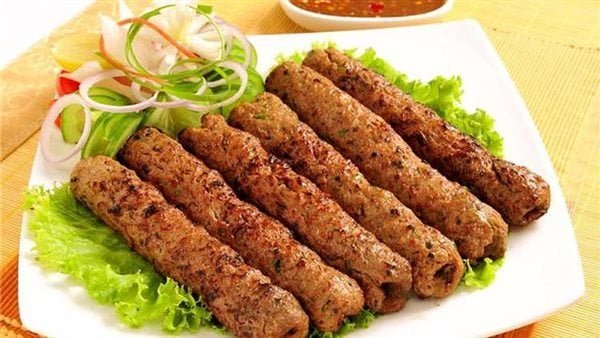 صحية وشهية.. طريقة عمل كفتة الفراخ فى الفرن