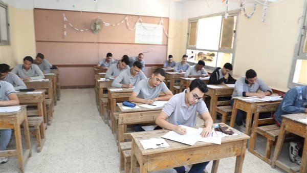 نتيجة الدبلومات الفنية 2026.. إنجاز جديد لمدارس التكنولوجيا التطبيقية بنسبة نجاح 100%