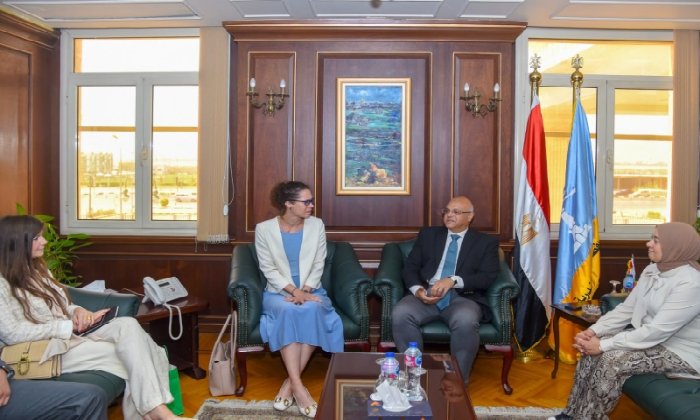 محافظ الإسكندرية يبحث مع سفيرة المجر بالقاهرة تعزيز التعاون في السياحة والتعليم وإدارة المياه