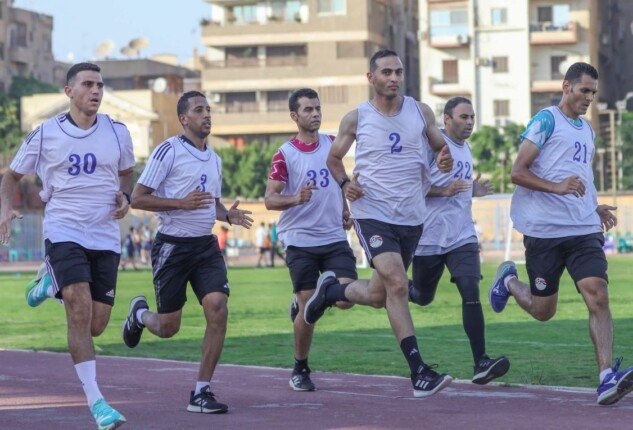 اتحاد الكرة يعلن نجاح 24 حكم ساحة و56 مساعداً في اختبارات «كوبر » استعداداً للموسم الجديد