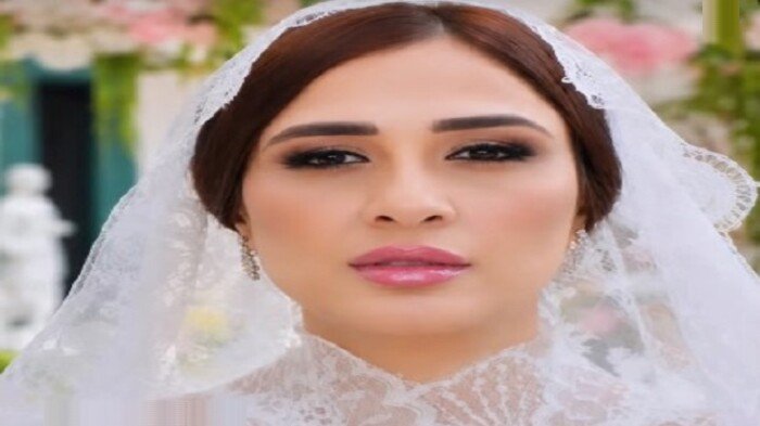 ياسمين عبد العزيز بفستان الزفاف من جديد.. حقيقة أم مشهد تمثيلي؟