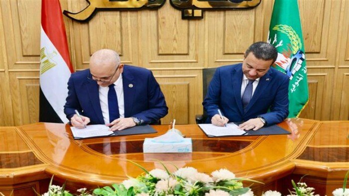 محافظ المنوفية ورئيس جامعة السادات يوقعان بروتوكولا لتنفيذ برامج تدريبية متخصصة