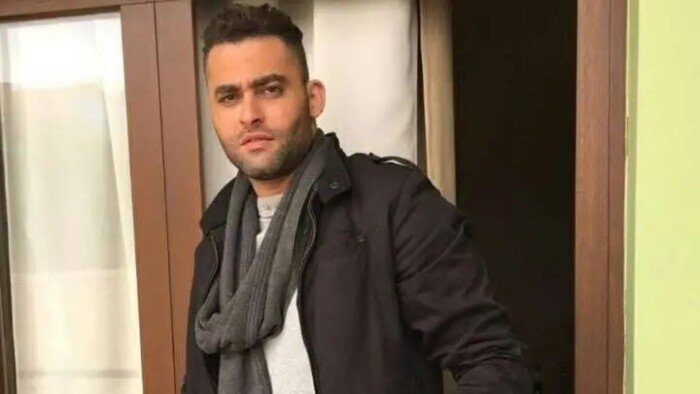 جراحة خطيرة ومرض قاتل.. حكايات مؤلمة في حياة الراحل أحمد جلال عبد القوي