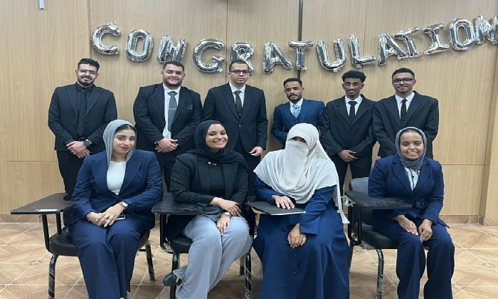 طلاب الجامعة الأهلية فرع أسوان يبتكرون مشروعًا لدعم الشركات الناشئة والتخطيط المالي بصعيد مصر