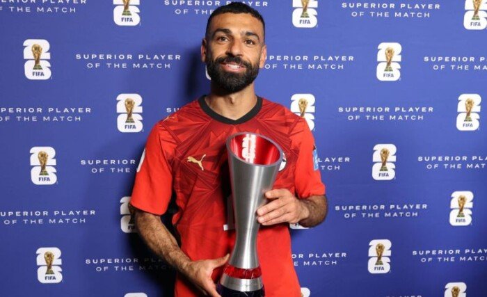 بعد وداع المونديال.. محمد صلاح يدرس مستقبله وسط اهتمام سعودي وأمريكي