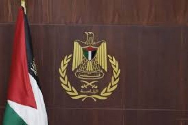 الرئاسة الفلسطينية تدين استهداف سفينتين في ميناء دمياط وتؤكد تضامنها مع مصر