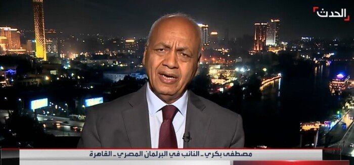 مصطفى بكري يكشف تفاصيل التحقيقات الجارية في واقعة الهجوم على السفينتين بميناء دمياط