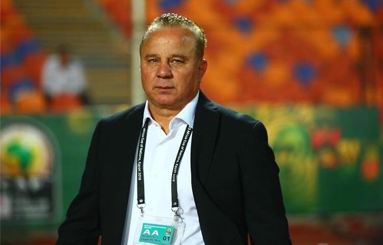 شوقي غريب: رحيل مصطفى شوبير وإمام عاشور سيؤثر على الأهلي.. وزيزو أمام فرصة لاستعادة مستواه