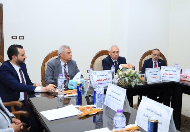 رئيس جامعة المنيا: نستهدف تحويل «طب الأسنان» إلى وجهة تعليمية رائدة إقليمياً