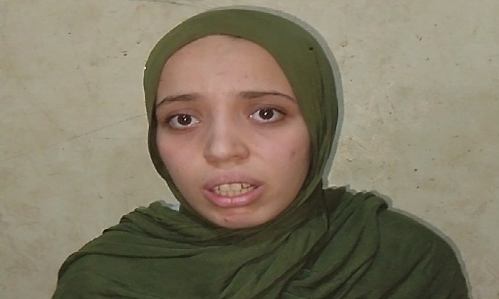 طالبة ثانوية عامة بالفيوم: حصلت على 90% وفوجئت بملحق الأحياء