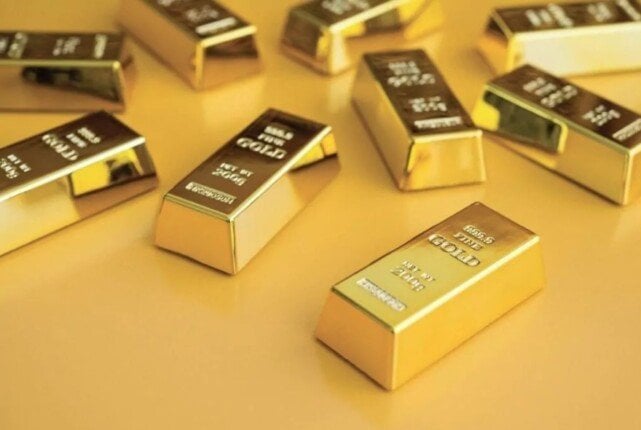الذهب العالمي يتراجع قرب 4000 دولار.. والأسواق تترقب بيانات التضخم الأمريكية الجديدة