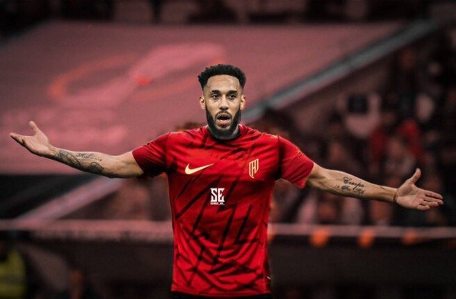 أوباميانج يعود إلى الدوري الإسباني عبر بوابة ديبورتيفو لاكورونيا