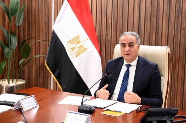 مجهول المصدر.. «حماية المستهلك»: ضبط ورشة تعيد تعبئة شاي مغشوش في الجيزة