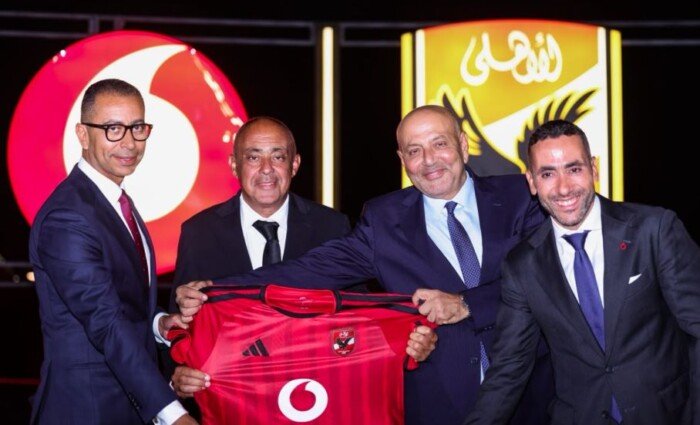 المتحدة للرياضة توقع أكبر عقد رعاية في تاريخ النادي الأهلي مع شركة فودافون