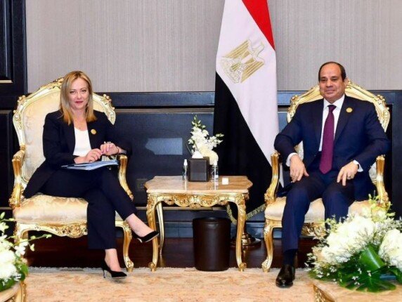 رئيسة وزراء إيطاليا تؤكد توافقها مع رؤية الرئيس السيسي لتطوير العلاقات بين القاهرة وروما
