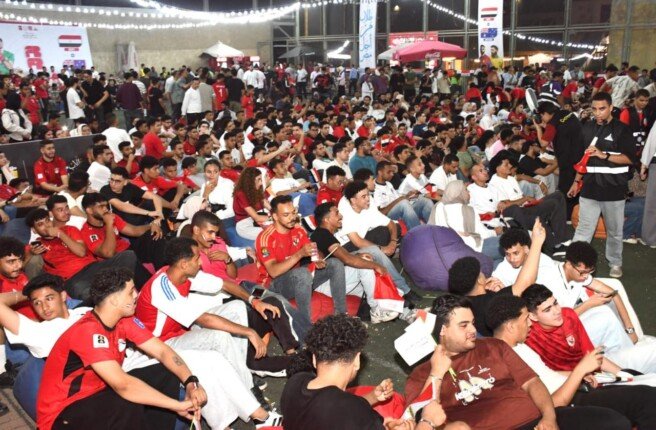 «فان زون» بجامعة عين شمس تجمع آلاف الطلاب لمؤازرة المنتخب الوطني في كأس العالم 2026