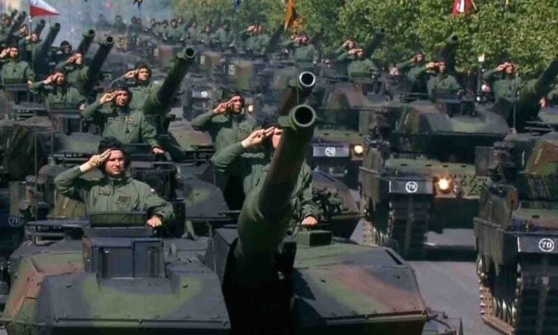 تحسبًا لأي تطورات.. بولندا تضع دفاعاتها الجوية في حالة تأهب