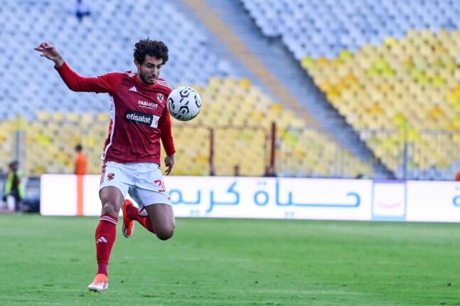 بديل محمد هاني.. الأهلي محتار بين ثنائي زد وسيراميكا