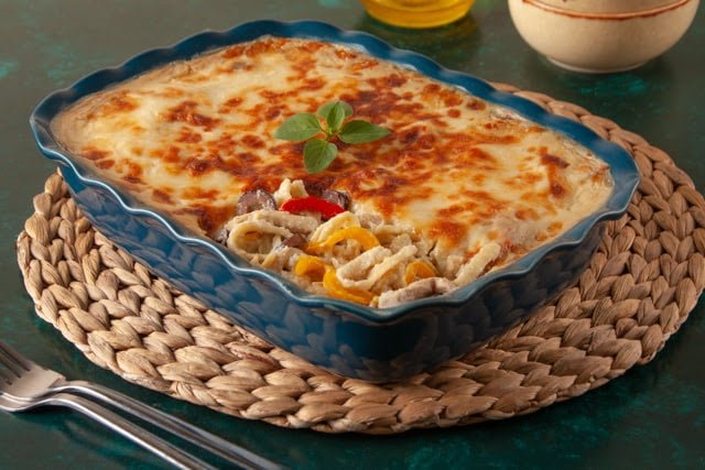 طريقة عمل طاجن نجرسكو ودجاج كرسبي ستربس في المنزل