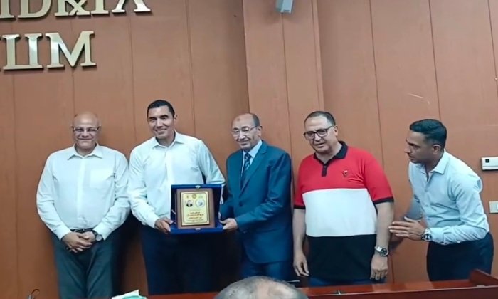 وزير الشباب والرياضة ومحافظ الإسكندرية يكرمان فريق أبوقير للأسمدة بعد صعوده للممتاز