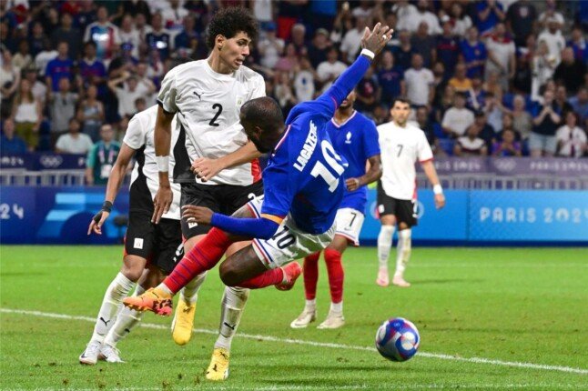 عمر فايد يطرق أبواب الكالتشيو بعرض رسمي من فروسينوني