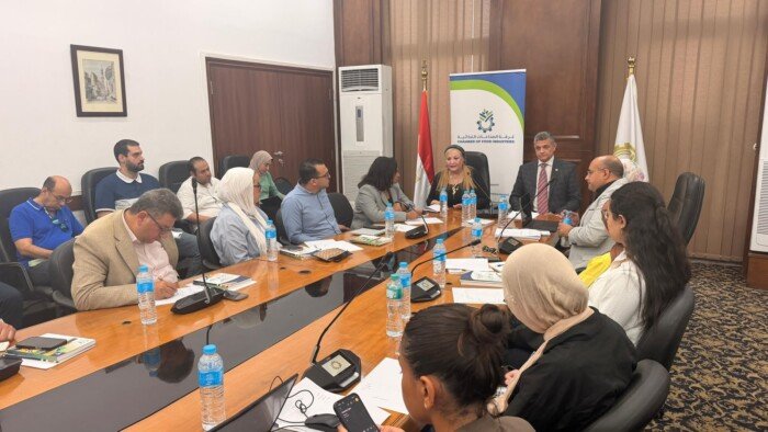 غرفة الصناعات الغذائية تناقش مع الجهات الرقابية آليات تحديث المواصفات القياسية