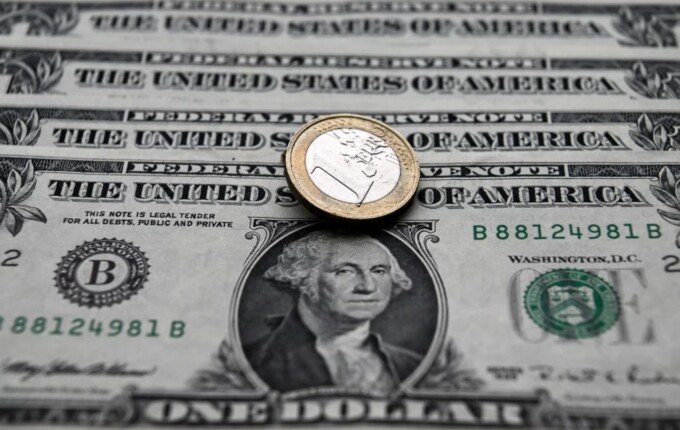 المركزي: 34.9 مليار دولار تحويلات المصريين العاملين بالخارج خلال 9 أشهر