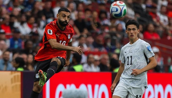 رومانو يكشف مفاجأة.. محمد صلاح بين الدوري السعودي والأمريكي