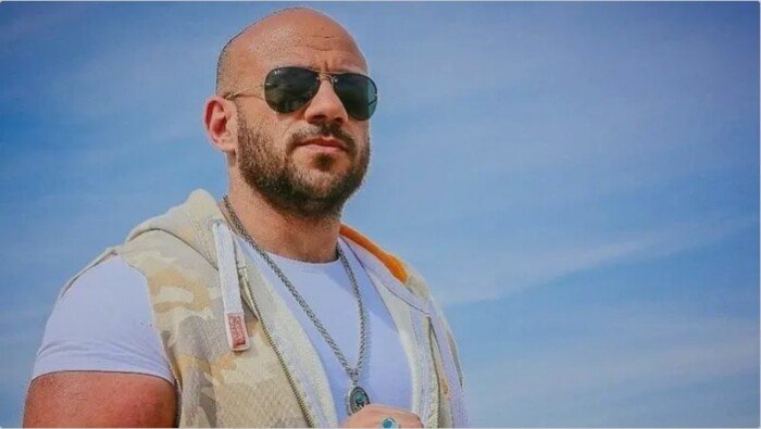 بـ «فرصة سعيدة».. تفاصيل عودة أحمد مكي إلى السينما بعد غياب 13 عاما